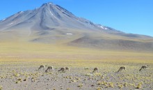 San Pedro de Atacama : piedras rojas